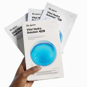 NEW DR.JART+ Vital Hydra Solution™ Glow Face Mask with Hyaluronic Acid Sealed